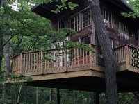 Tree House Cottage Escape